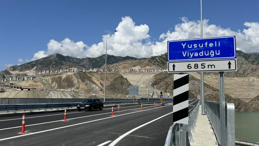 Yusufeli Merkez Viyadüğü hizmete açıldı! 15,5 kilometre kısaldı - Resim: 13